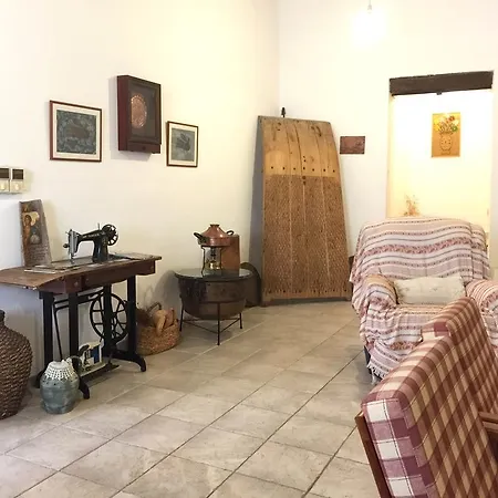 Persephone House Guest house