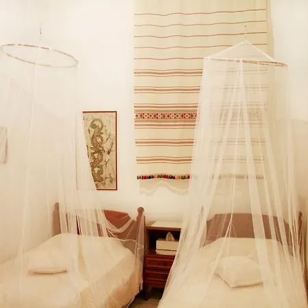 Гостевой дом Persephone House